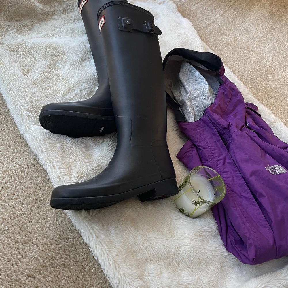 Rain boots